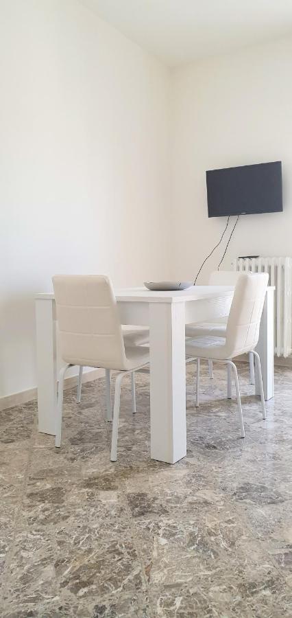 Angela'S Apartment. Elegant Two Bedroom House In Irsina Esterno foto