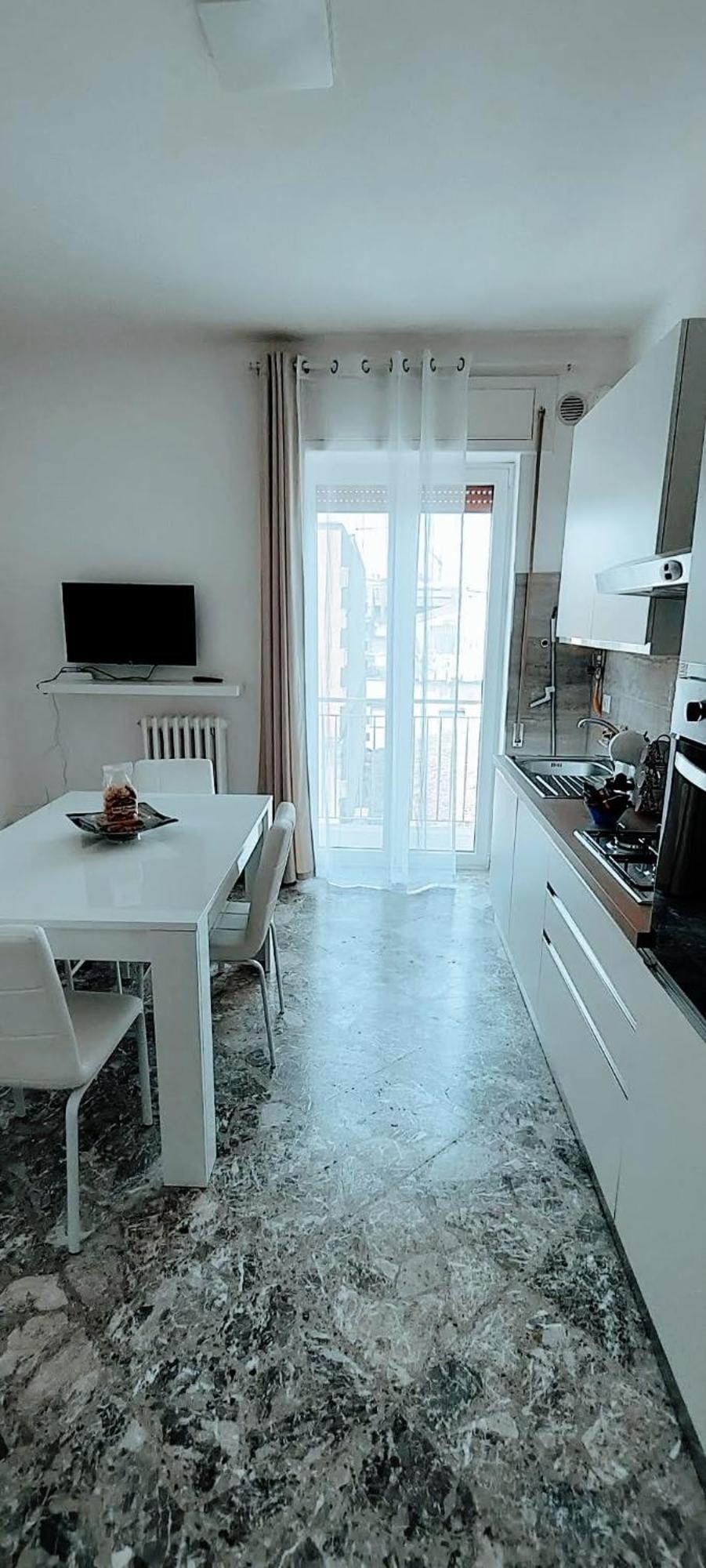Angela'S Apartment. Elegant Two Bedroom House In Irsina Esterno foto